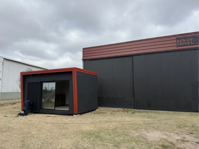 Oficina modular de 15 m² con baño